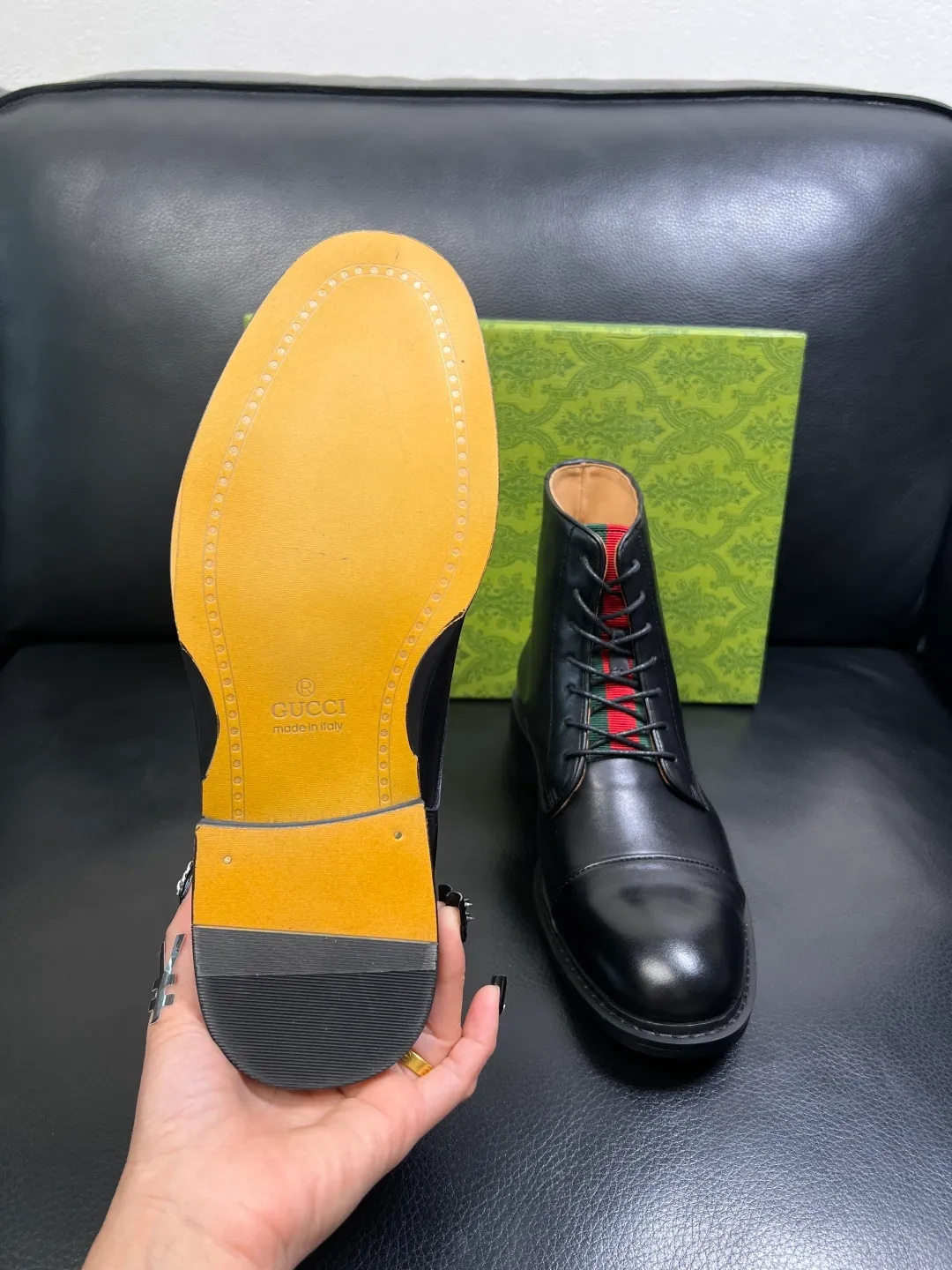 Men's shoes 💰900 Gucci High-quality top crafts Gucci Leather shoes and boots high-top series counter synchronization Original factory configuration, original cowhide imported from Italy, imported water-dyed cow lining, soles: original factory special supply original sole super comfortable, original factory and single goods High quality, welcome to compare and synchronization at the counter, code number 39-44 (customized 45)